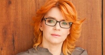 Historia – Ewa Marchlak – Dobrze mi!