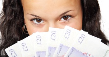 Jaka jest Twoja relacja z pieniędzmi? – grupowy coaching finansowy banknote-business-cash-currency-41526