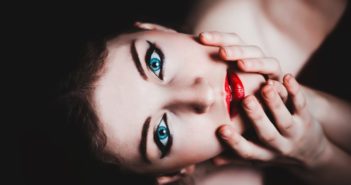 Nowe rozdanie – Anna Kossak